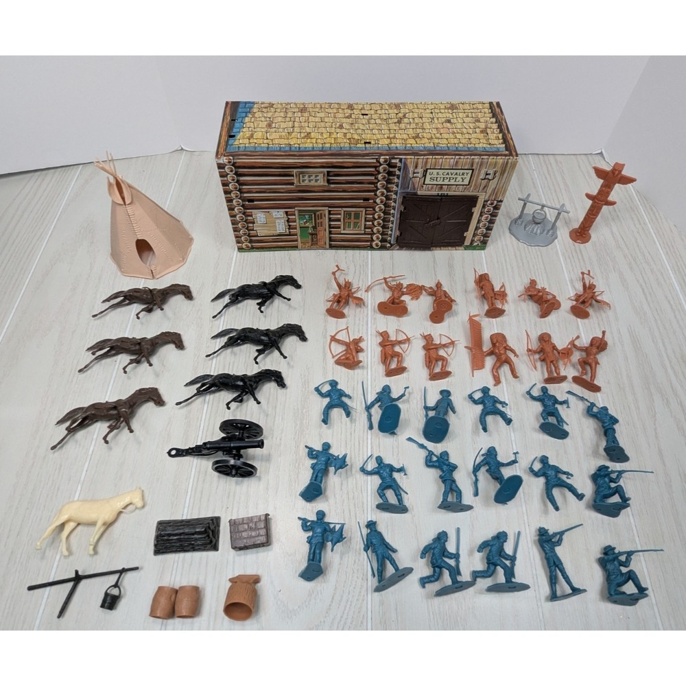 Marx tin vintage U.S. Cavalry Tin Supply building Fort Apache Cowboys Indians